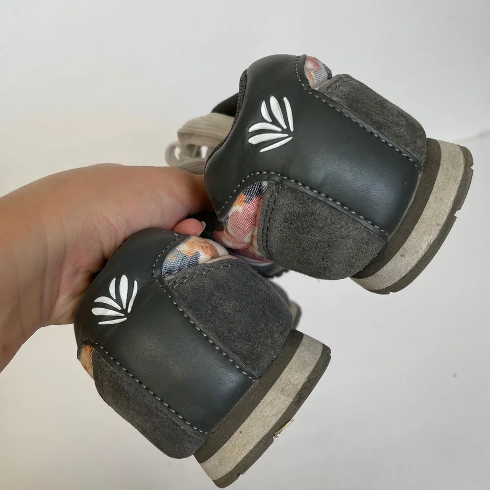 N/A gray genuine